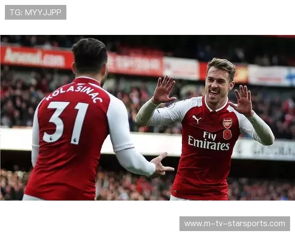 拉姆赛训练中展现新传球花样,老将焕发新生 拉姆赛训练中展现新传球花样,老将焕发新生