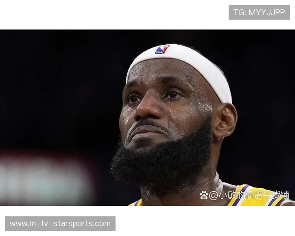 詹姆斯给粉丝送球衣太暖:篮球巨星的真实温度 詹姆斯给粉丝送球衣太暖:篮球巨星的真实温度