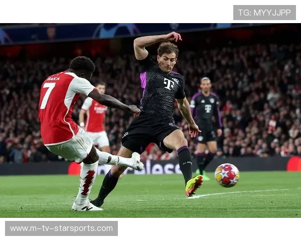 阿森纳防线如铜墙铁壁，拜仁前锋难觅破绽