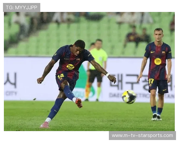 巴萨与曼联就永久转会拉什福德展开谈判，球员表现备受赞誉，曼联 巴萨