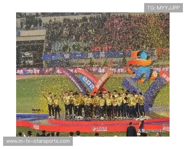 泰州4_3击败南通夺冠，“苏超”未完待续，激情与荣耀交织的足球盛宴